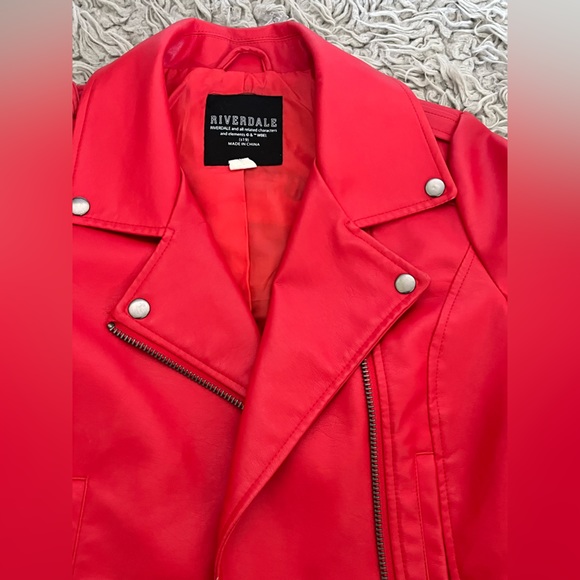 Jacket - Picture 3 of 11